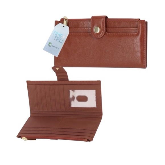 Suzy Q Wallet - Picture 7 of 7